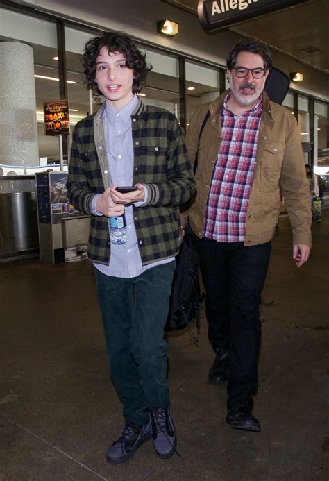 finn wolfhard father.